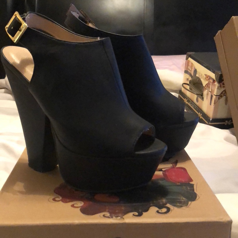 Black heels